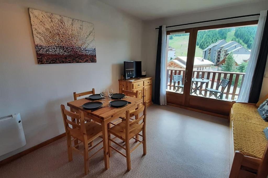 Superbe Appartement La Joue Du Loup Centre, 6 Personnes, Avec Parking Prive Saint-Étienne-en-Dévoluy エクステリア 写真