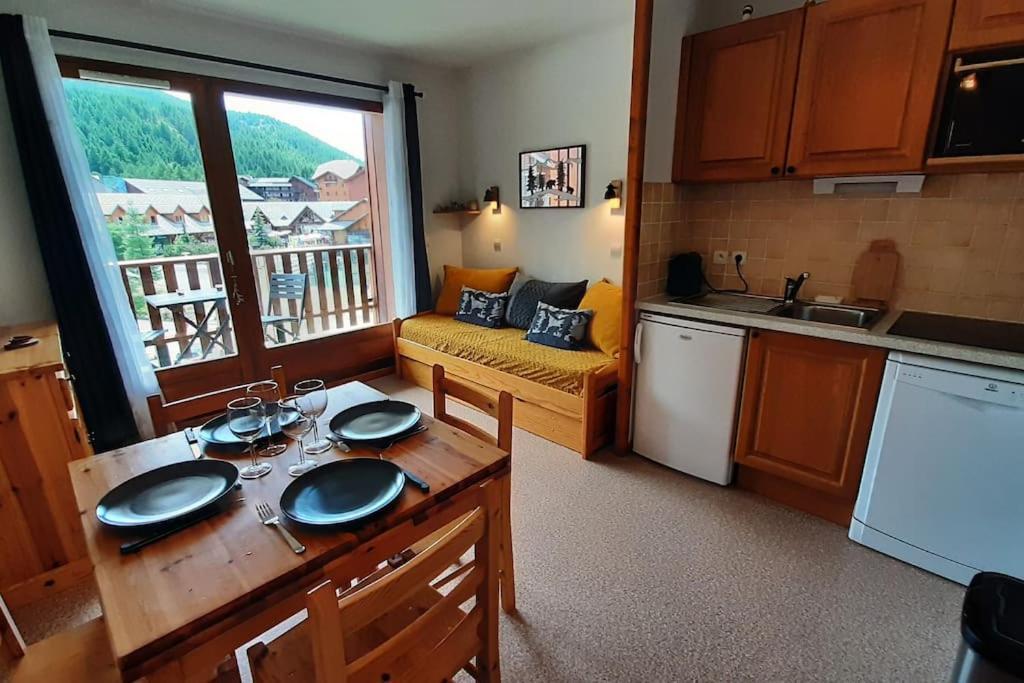 Superbe Appartement La Joue Du Loup Centre, 6 Personnes, Avec Parking Prive Saint-Étienne-en-Dévoluy エクステリア 写真